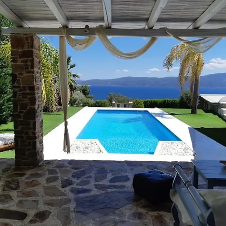 Mykonos Villa Agioi Theodoroi (Corinthia)